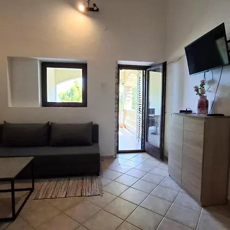 Karin Apartment